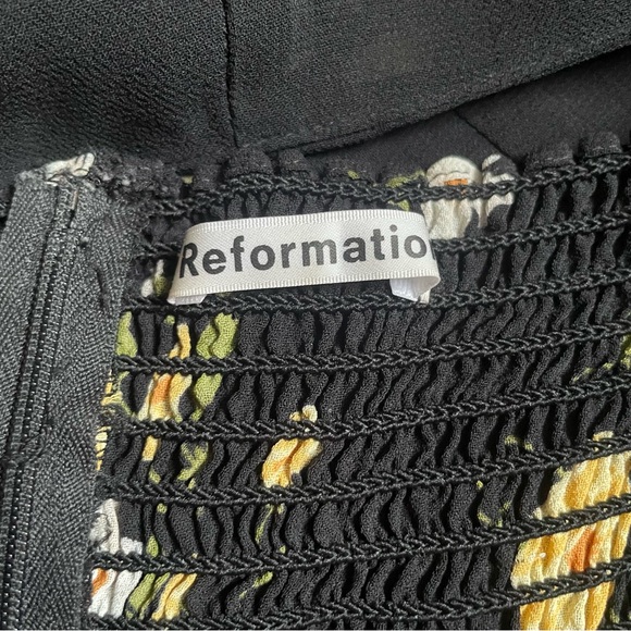 Reformation Grove Square Neck Half Sleeve Black and Yellow Floral Top Size 0 - Picture 8 of 9